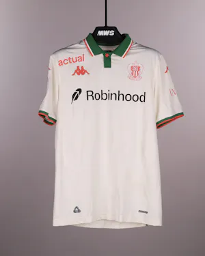 来自OGC Nice的Sofiane Diop球衣