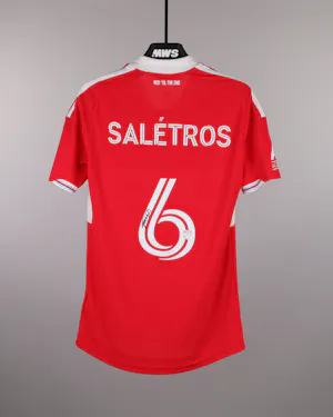 来自Chicago Fire FC的Anton Saletros球衣