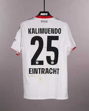 来自Eintracht Frankfurt的Arnaud Kalimuendo Muinga球衣