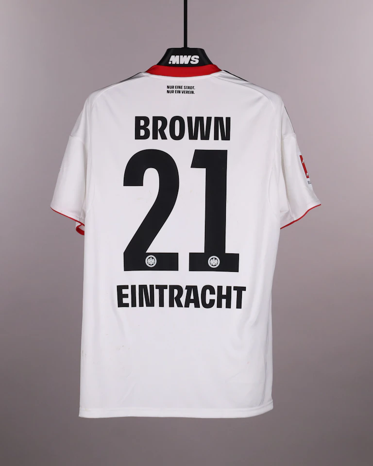 来自Eintracht Frankfurt的Nathaniel Brown球衣