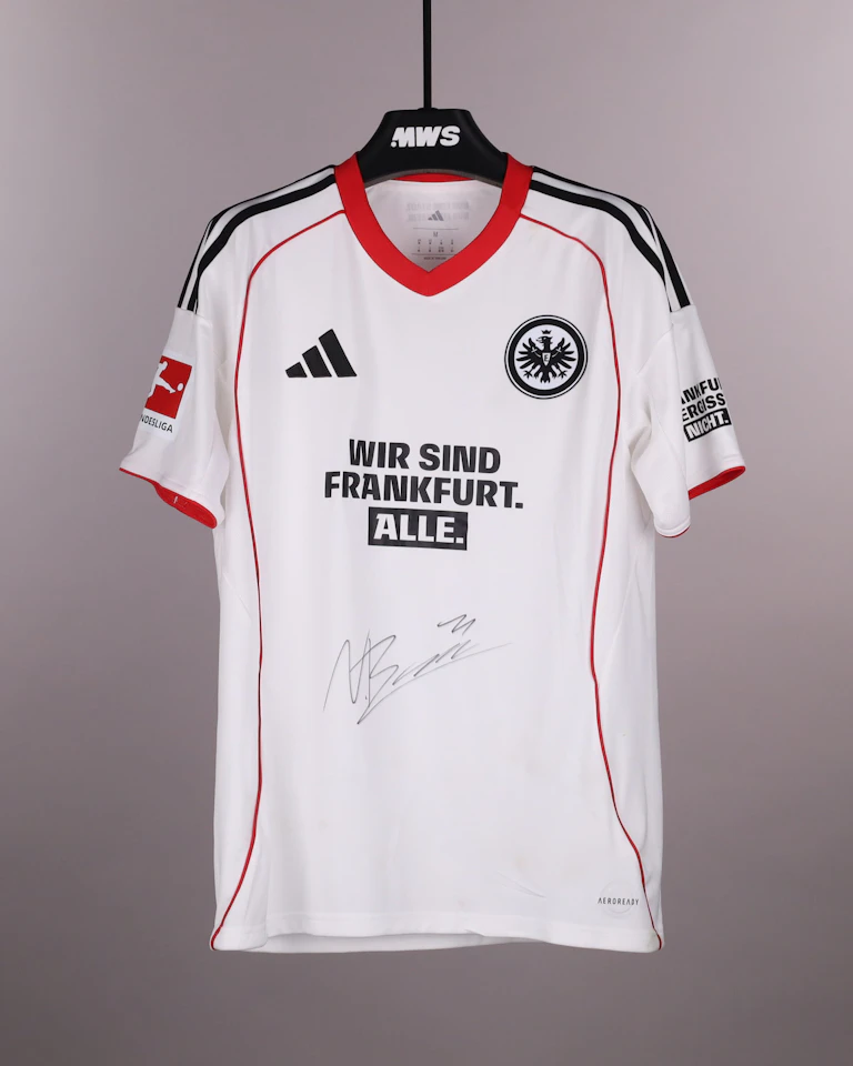 来自Eintracht Frankfurt的Nathaniel Brown球衣
