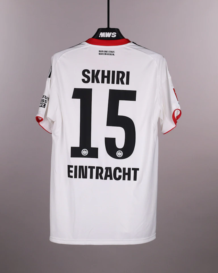 Camisola de Ellyes Skhiri, Eintracht Frankfurt