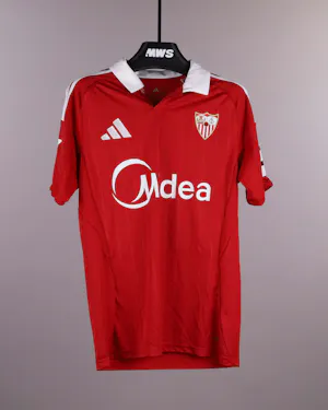 来自Sevilla FC的Peque Fernández球衣