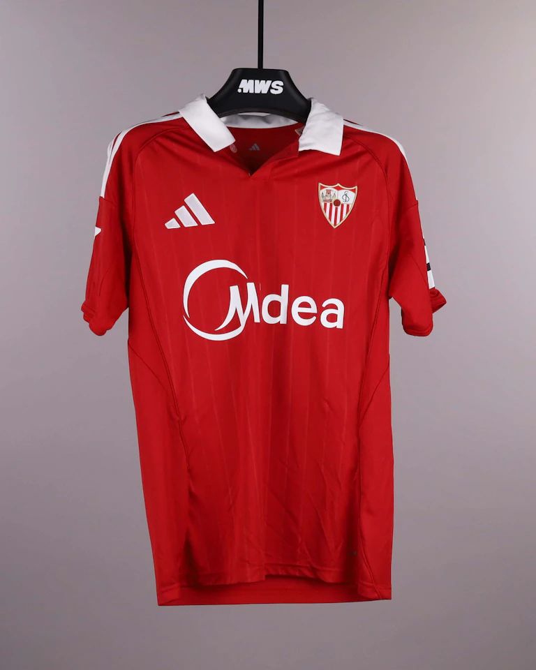 来自Sevilla FC的Peque Fernández球衣