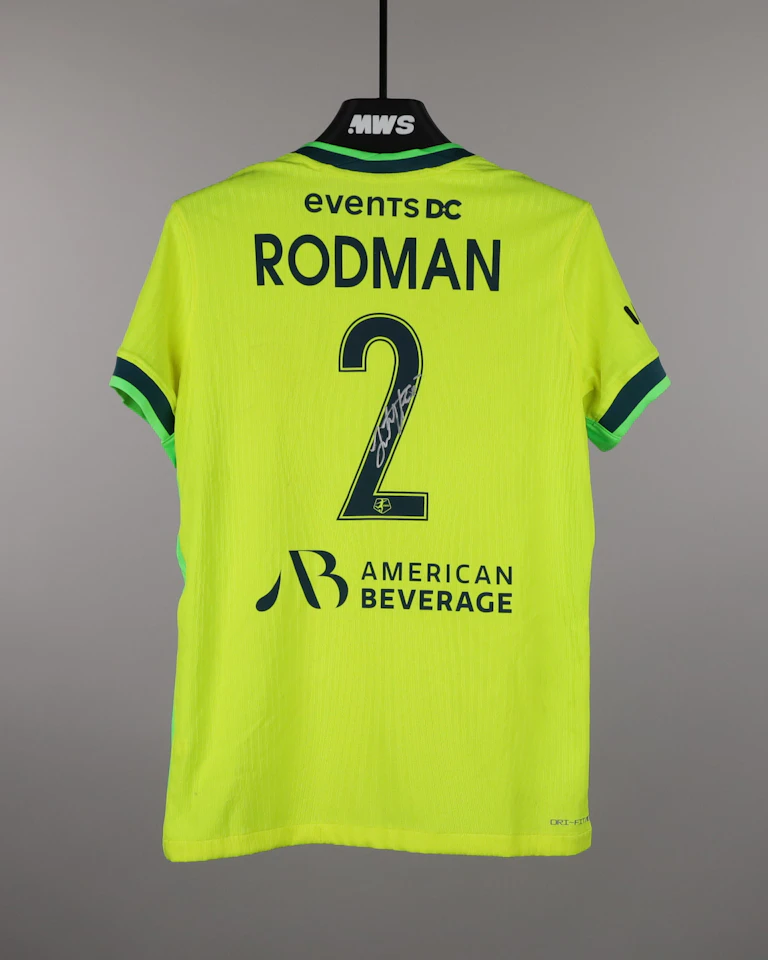 来自Washington Spirit的Trinity Rodman球衣