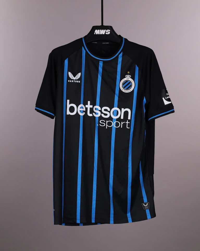 Hans Vanaken Club Brugge shirt