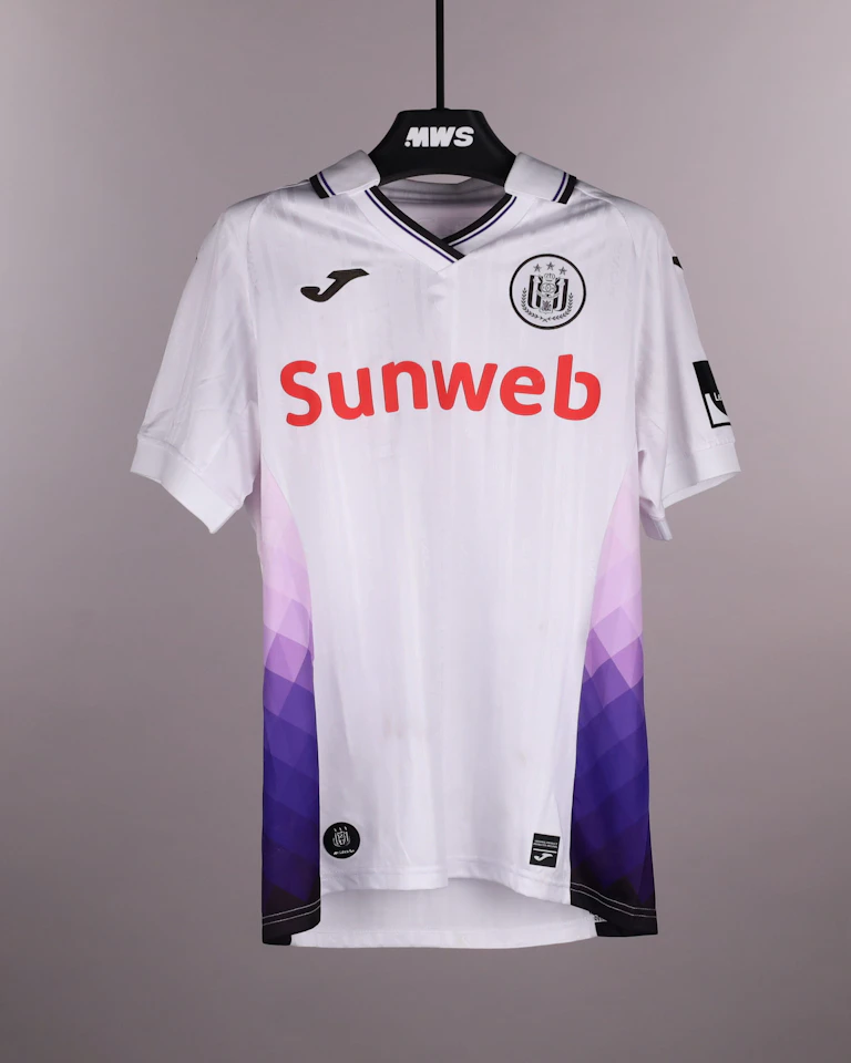 来自RSC Anderlecht的Moussa Diarra 球衣