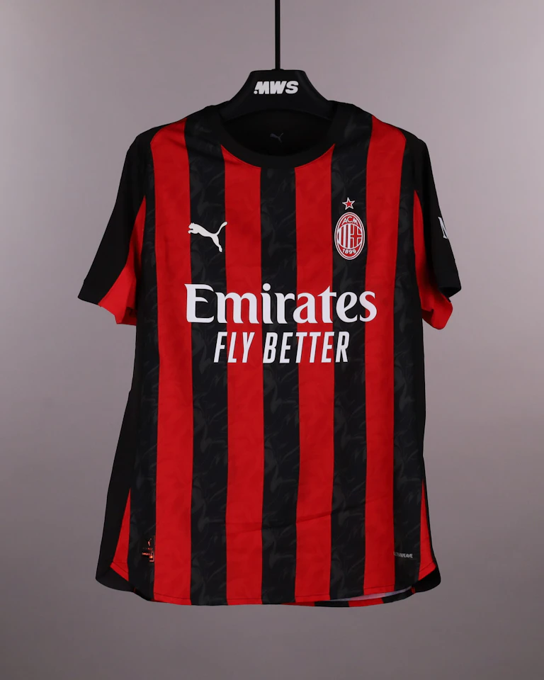 David Odogu AC Milan camisa.