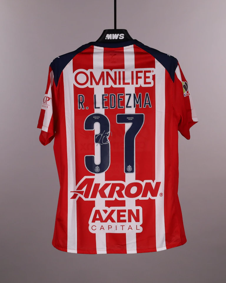 Richard Ledezma Chivas Guadalajara shirt