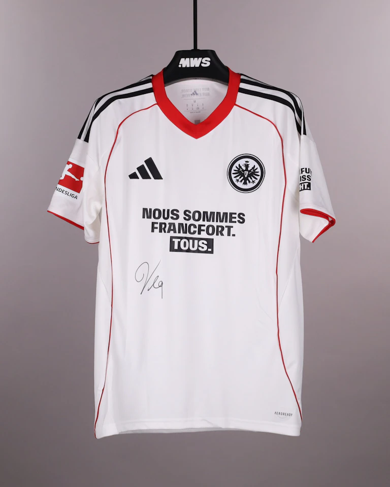 Eintracht Frankfurt-Trikot von Jean-Matteo Bahoya