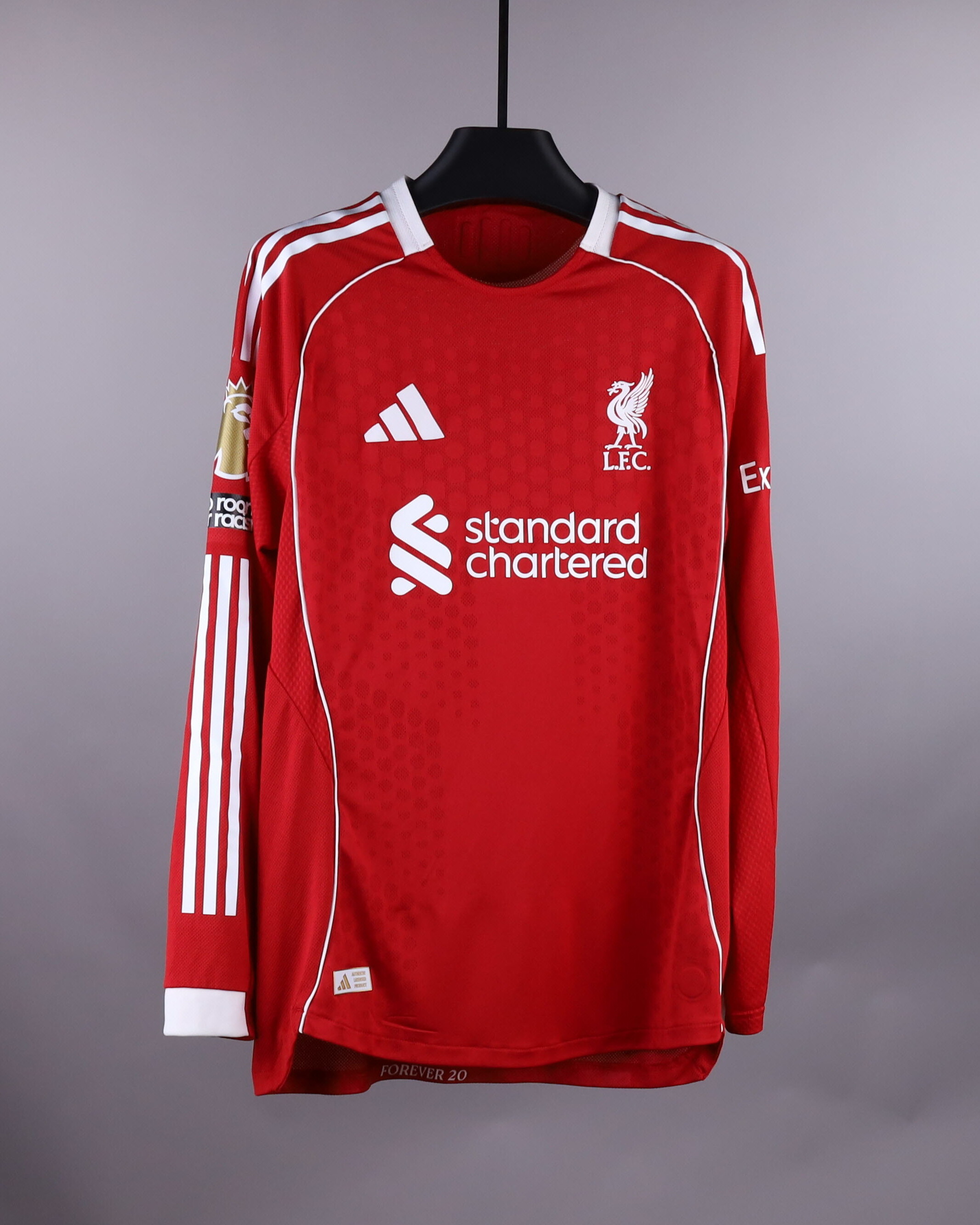 来自Liverpool的Federico Chiesa球衣