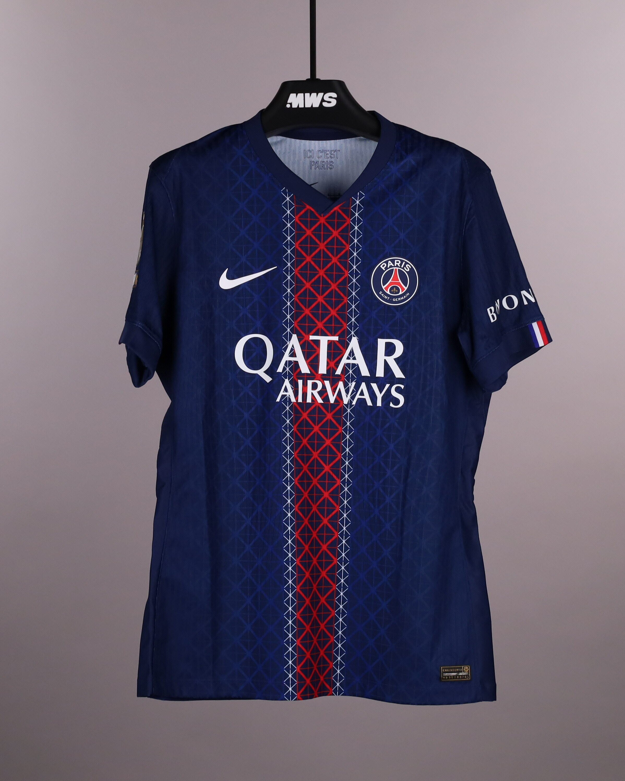Warren Zaïre-Emery Paris Saint-Germain shirt