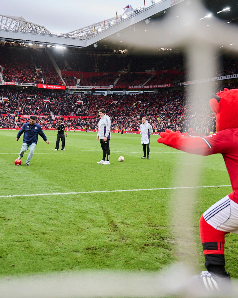 Manchester United vs Brentford Half-Time Penalty Experience - 4