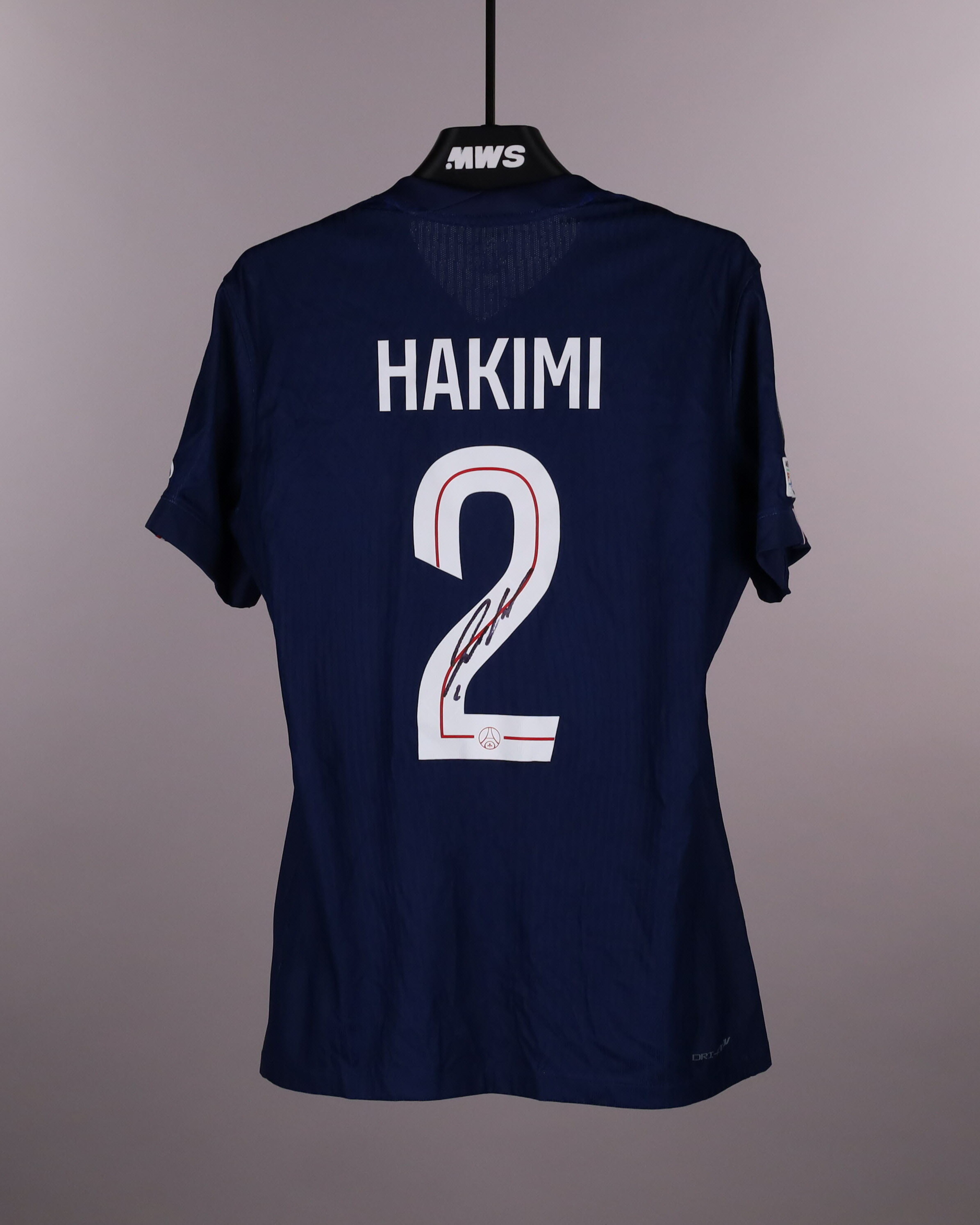 Achraf Hakimi Paris Saint-Germain shirt