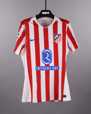 来自Atlético de Madrid的Robin Le Normand球衣