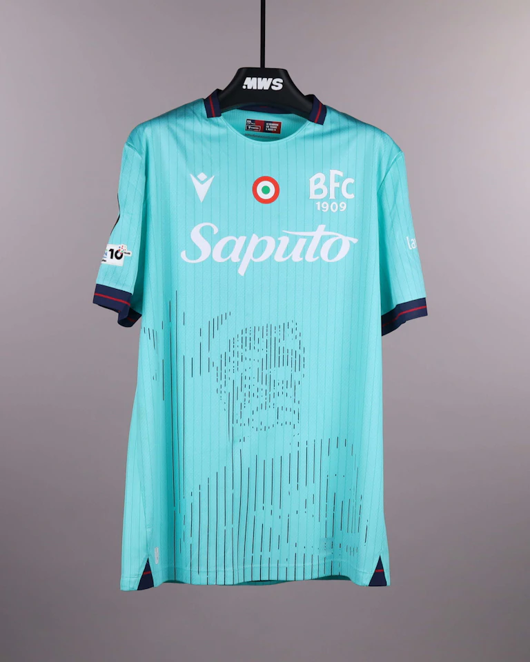来自Bologna Fc 1909的Torbjörn Heggem球衣