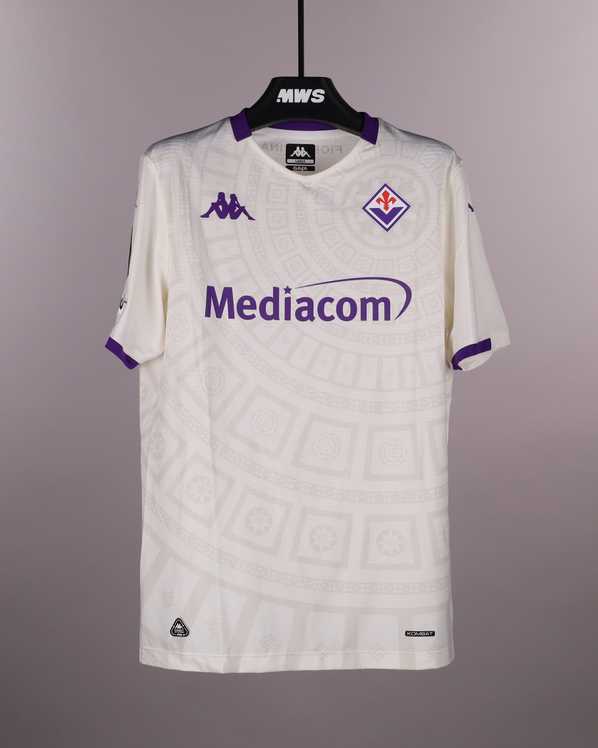 Pietro Comuzzo ACF Fiorentina のシャツ
