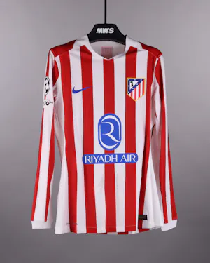 Atlético de Madrid 팀의 Giuliano Simeone 셔츠