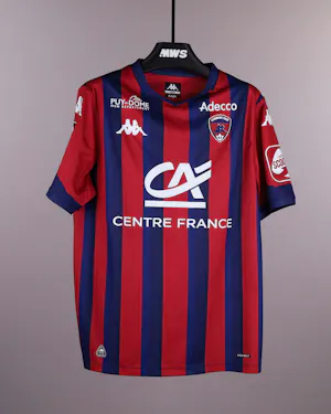 Johan Gastien Clermont Foot 63 jersey