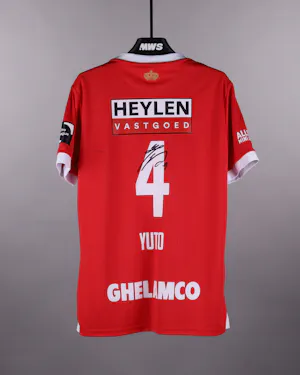 Yuto Tsunashima 綱島悠斗 Royal Antwerp FC jersey