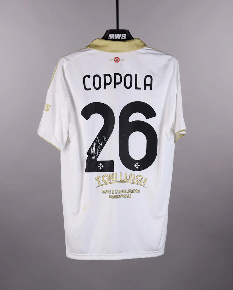来自Pisa SC的Francesco Coppola球衣