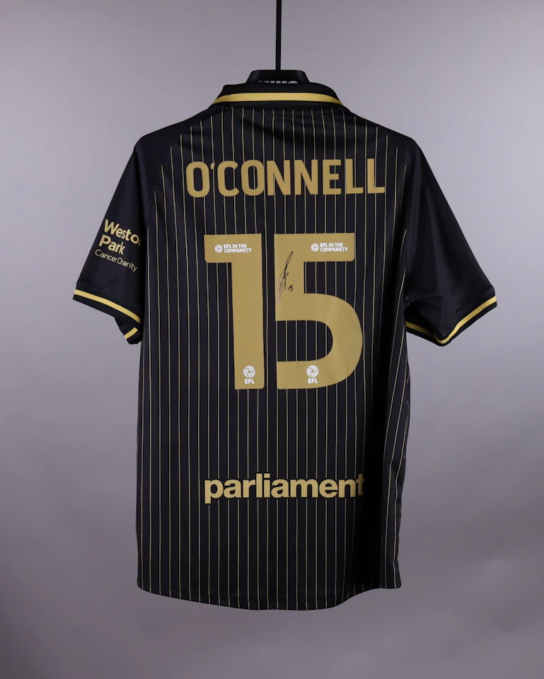Maglia di Eoghan O'Connell (Barnsley)