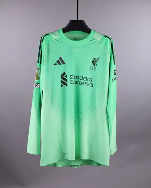 来自Liverpool的Giorgi Mamardashvili球衣