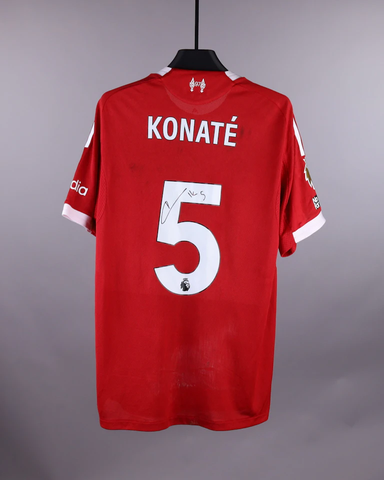 来自Liverpool的Ibrahima Konaté球衣