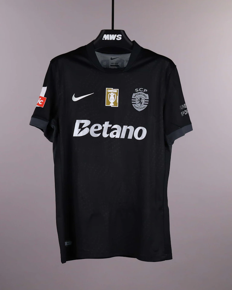 Francisco Trincão Sporting CP shirt