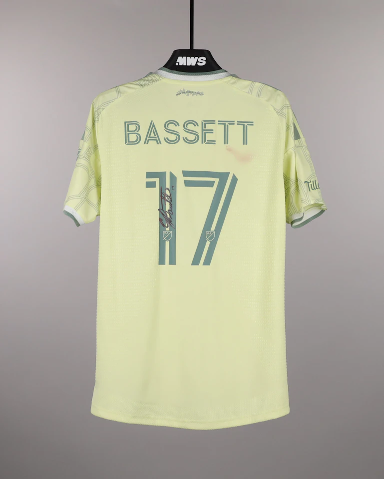 Portland Timbers-Trikot von Cole Bassett