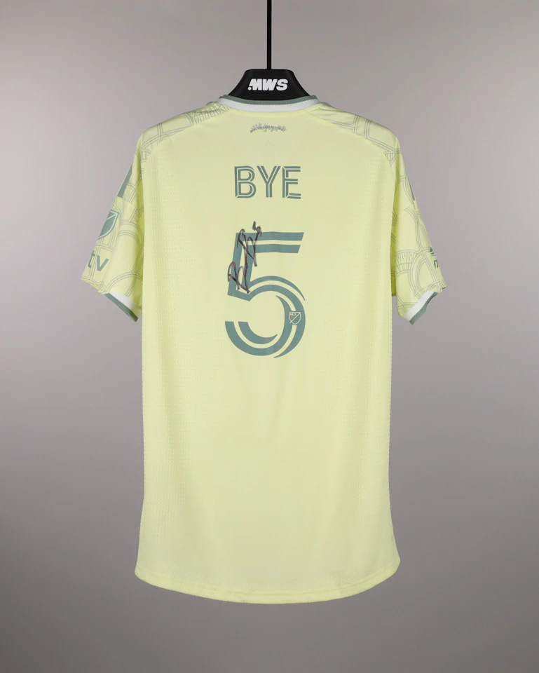 来自Portland Timbers的Brandon Bye球衣