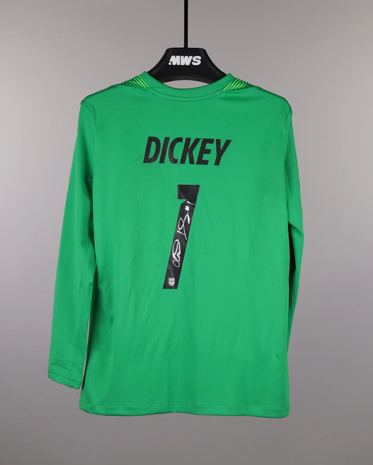 Shirt van Claudia Dickey United States W