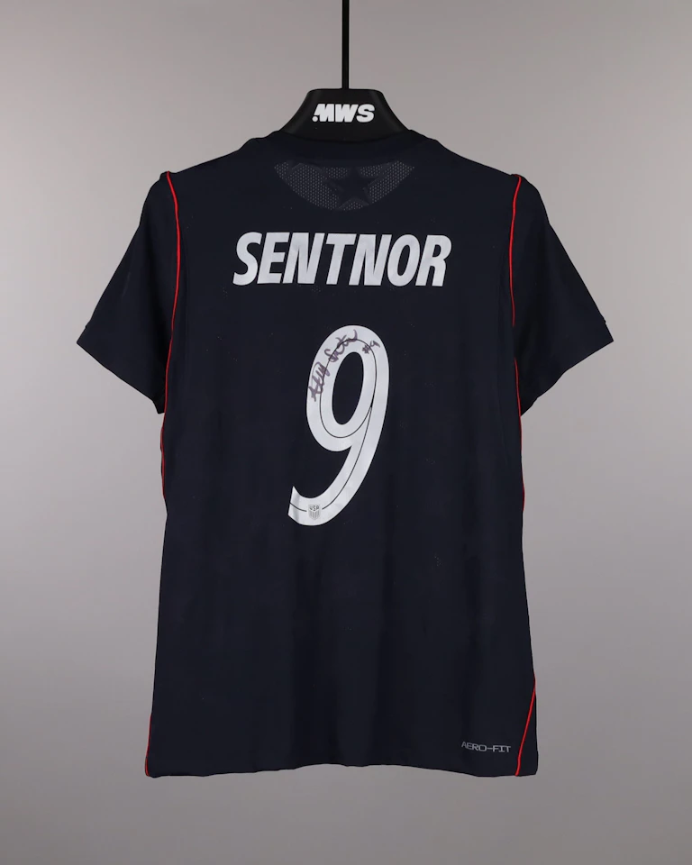 Ally Sentnor United States W shirt