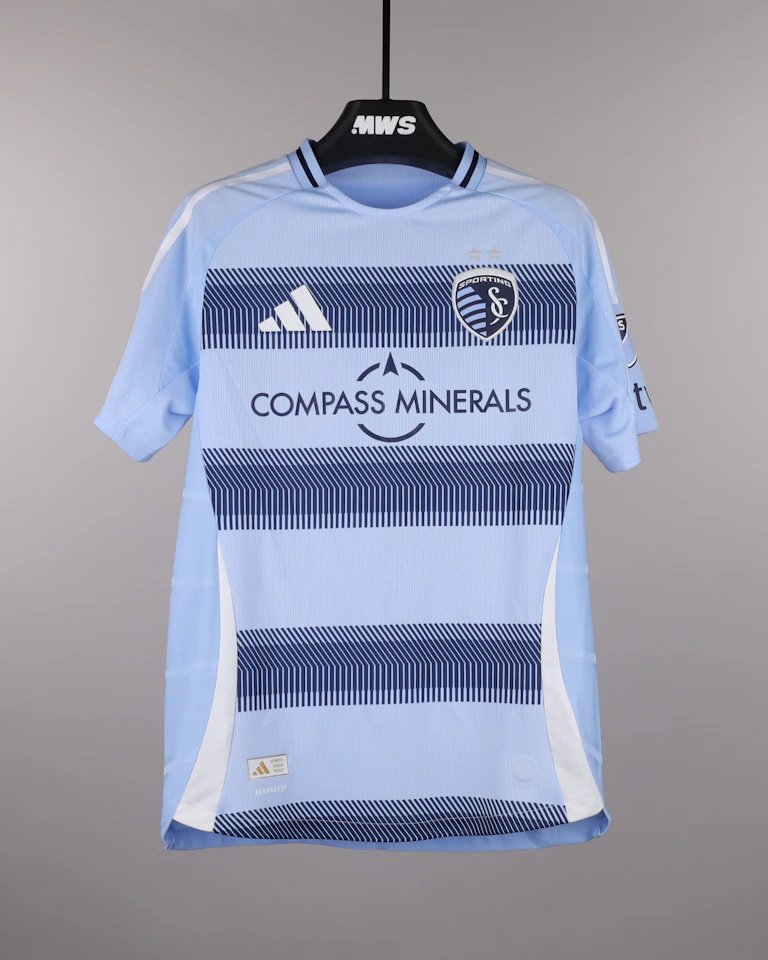来自Sporting Kansas City的Jake Davis球衣