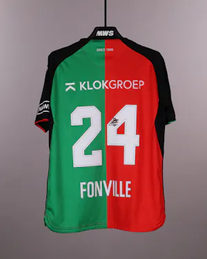 Deveron Fonville N.E.C. camisa.