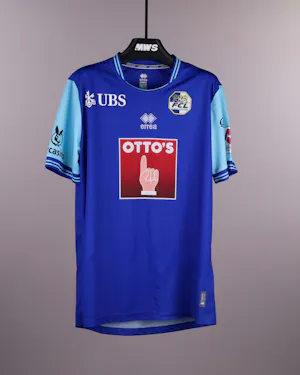 FC Luzern 팀의 Vars Villiger 셔츠