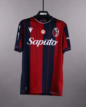来自Bologna Fc 1909的Simon Sohm球衣
