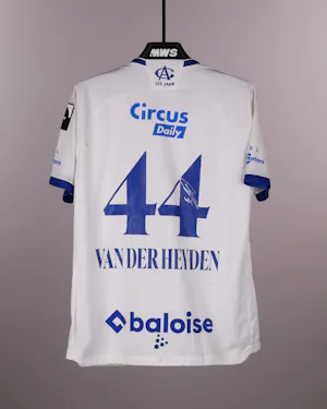 来自KAA Gent的Siebe Van der Heyden球衣