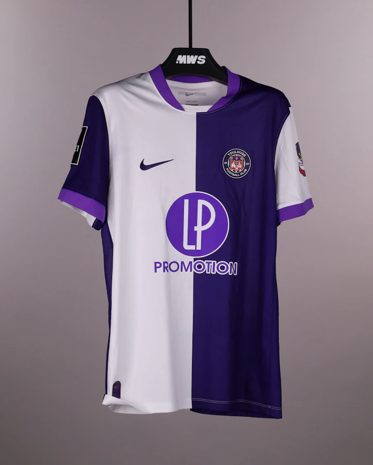 Charlie Cresswell Toulouse FC shirt