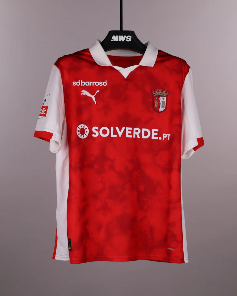 SC Braga 팀의 Demir Ege Tıknaz 셔츠