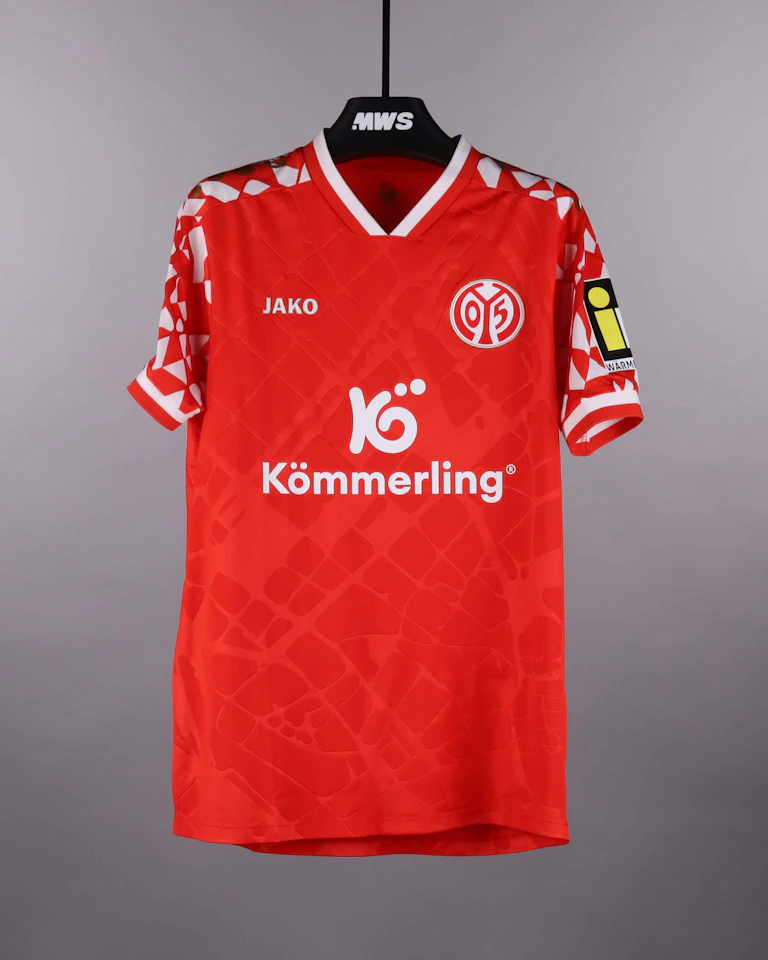 来自Mainz 05的Sheraldo Becker球衣