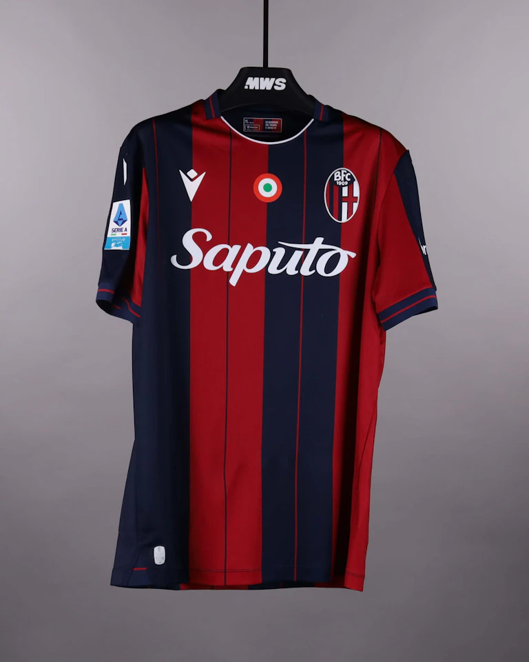 来自Bologna Fc 1909的Nadir Zortea球衣