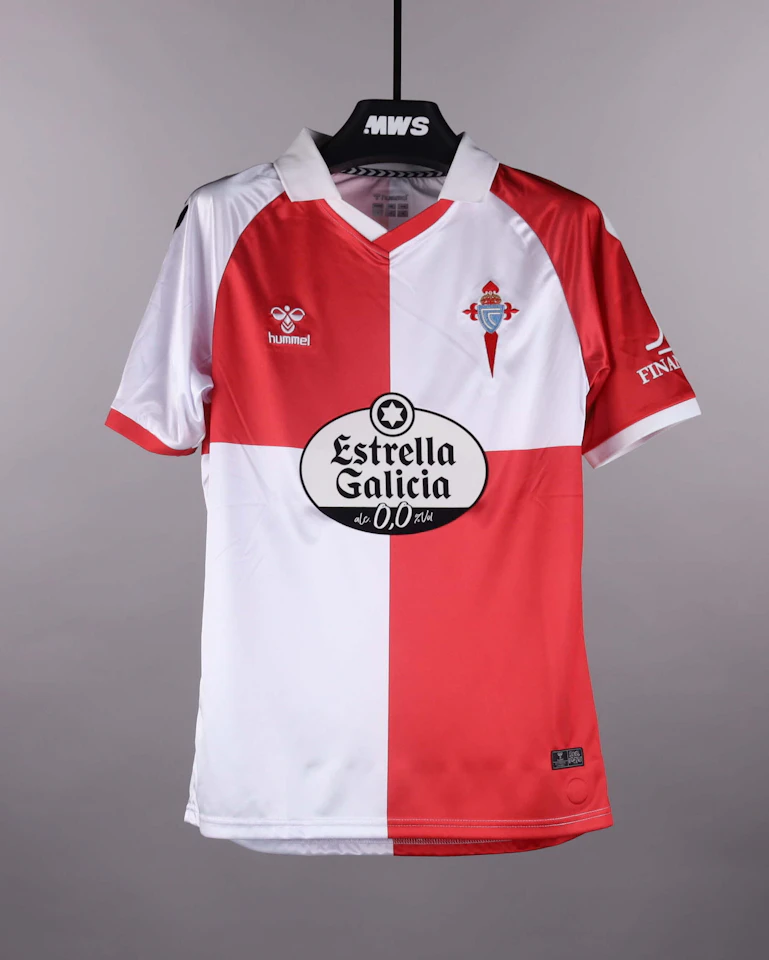 来自Celta的Iago Aspas球衣