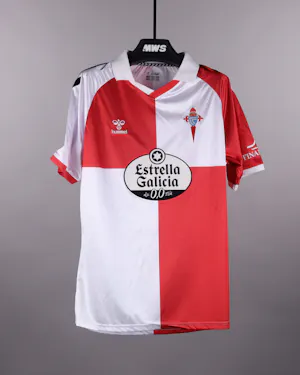 Borja Iglesias Celta jersey