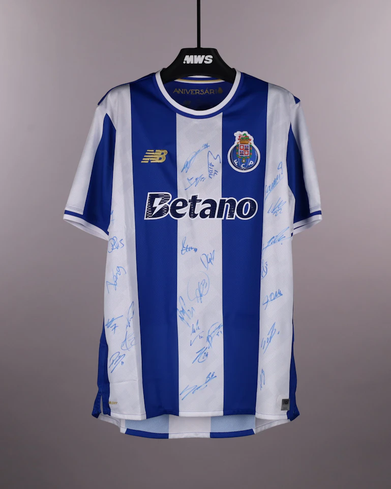 Squad Signed Shirt