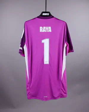 David Raya  Arsenal jersey