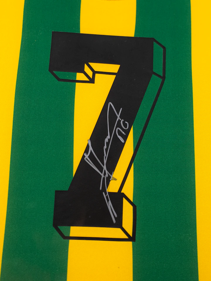 Limited Edition Framed Makélélé Shirt - 6