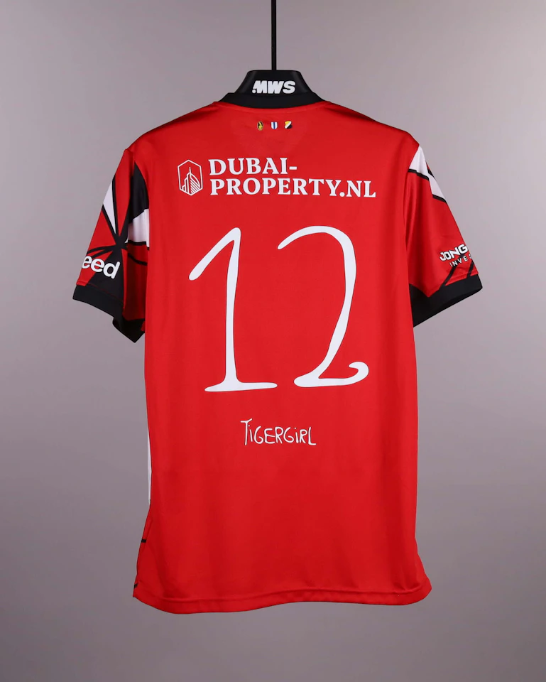 Mascot Shirt - Tigergirl