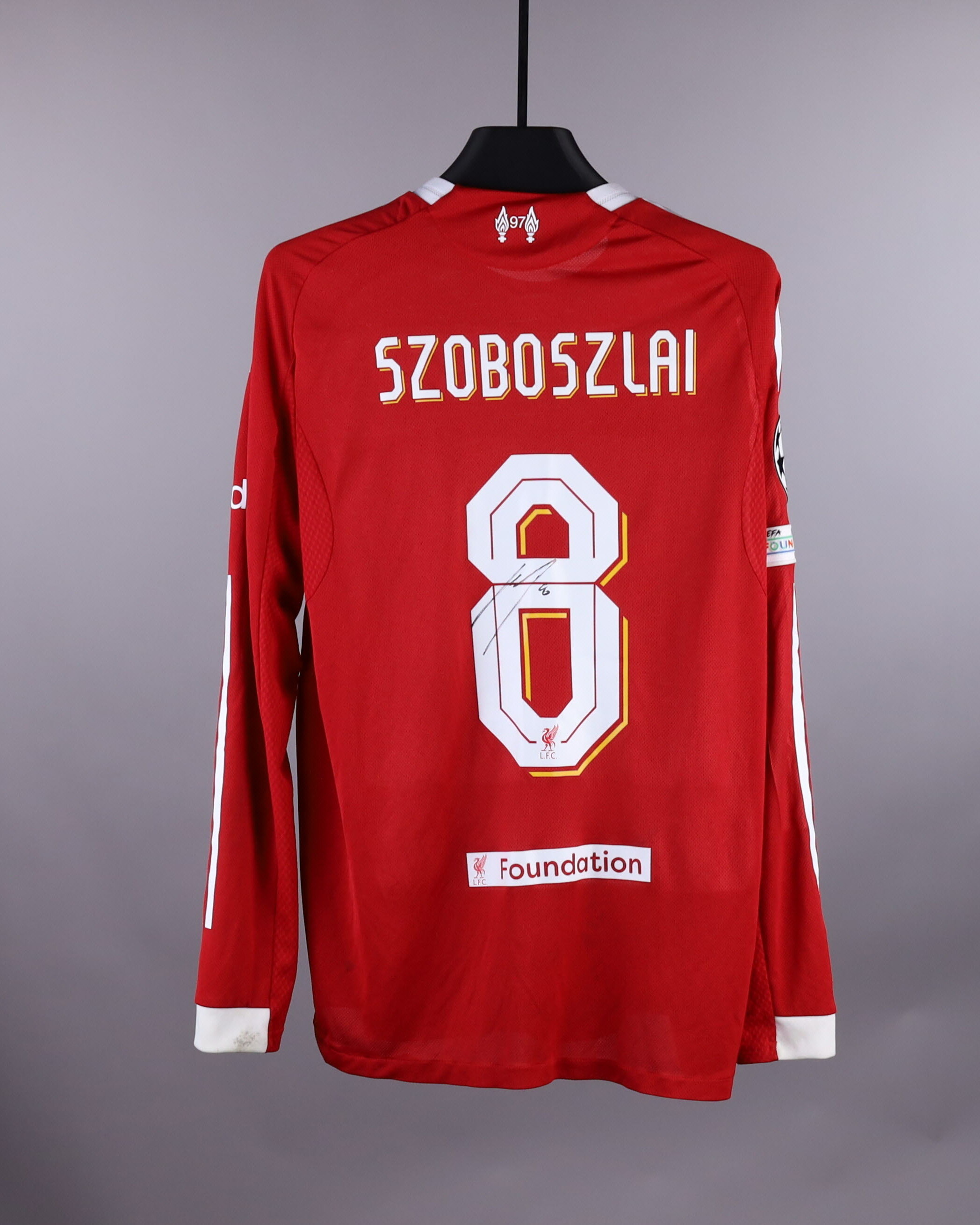 リバプール　ショボスライ　ユニホーム　SZOBOSZLAIプレミアリーグ Dominik Szoboszlai | Liverpool - Paris Saint Germain | Liverpool FC