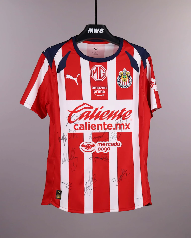 Squad Signed Shirt - 3